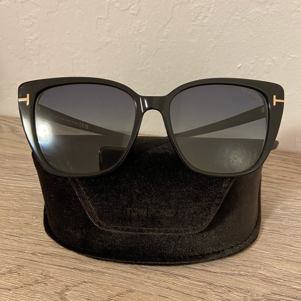 Brand new Tom Ford sunglasses
